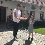A Hospoda Na Statku 3*