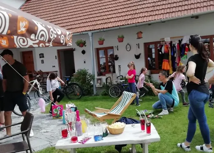 A Hospoda Na Statku Hluboká nad Vltavou
